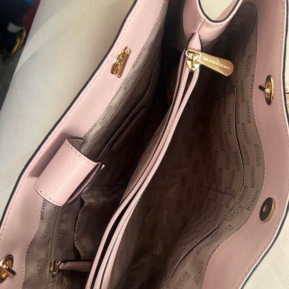 NWOT Michael Michael Kors Blush Pink Shoulder Bag - Picture 5 of 5